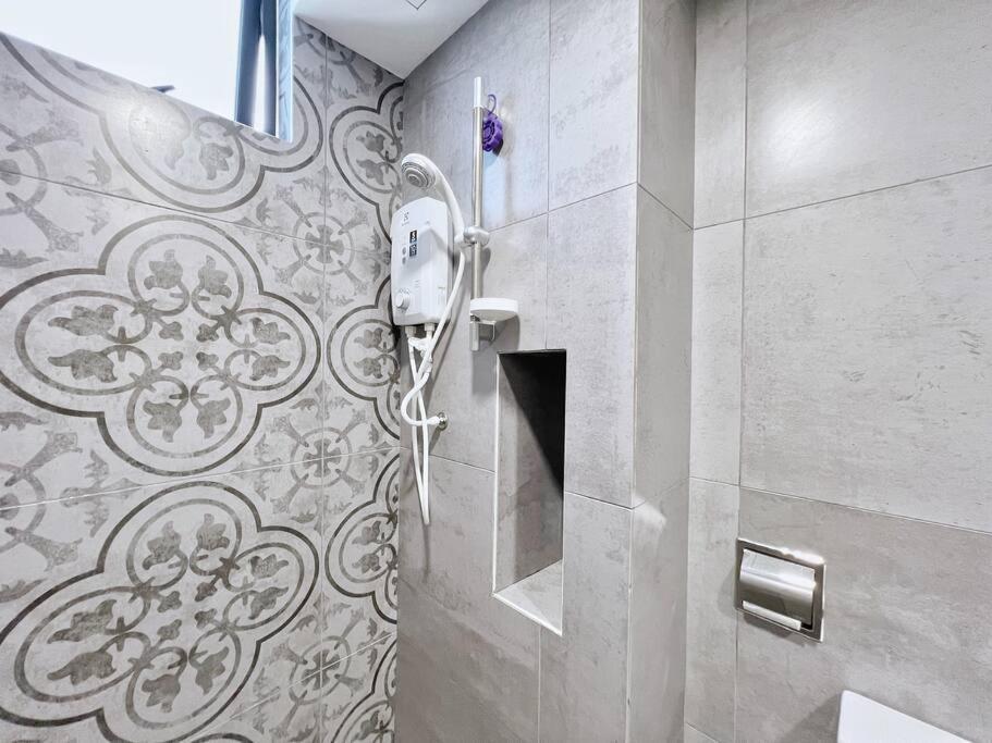 Arte Mont Kiara Bright & Airy 2br Kuala Lumpur