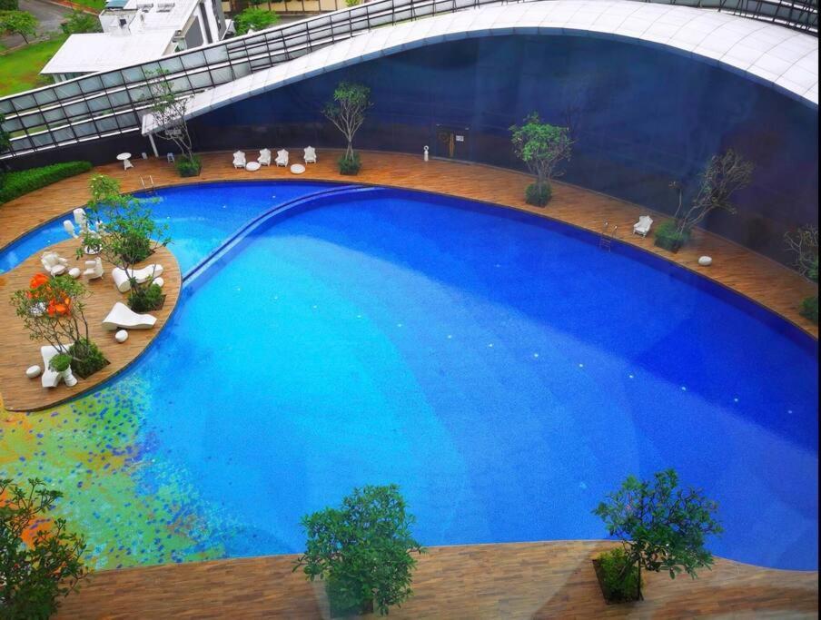 Arte Mont Kiara Bright & Airy 2br * Kuala Lumpur